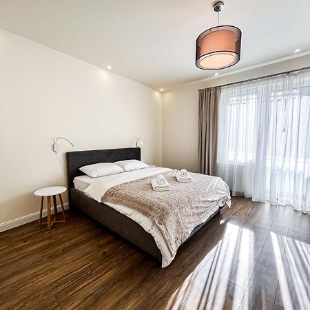 La Teatru - 2Bd Apartment Near Theatre And Old Town 布拉索夫 外观 照片