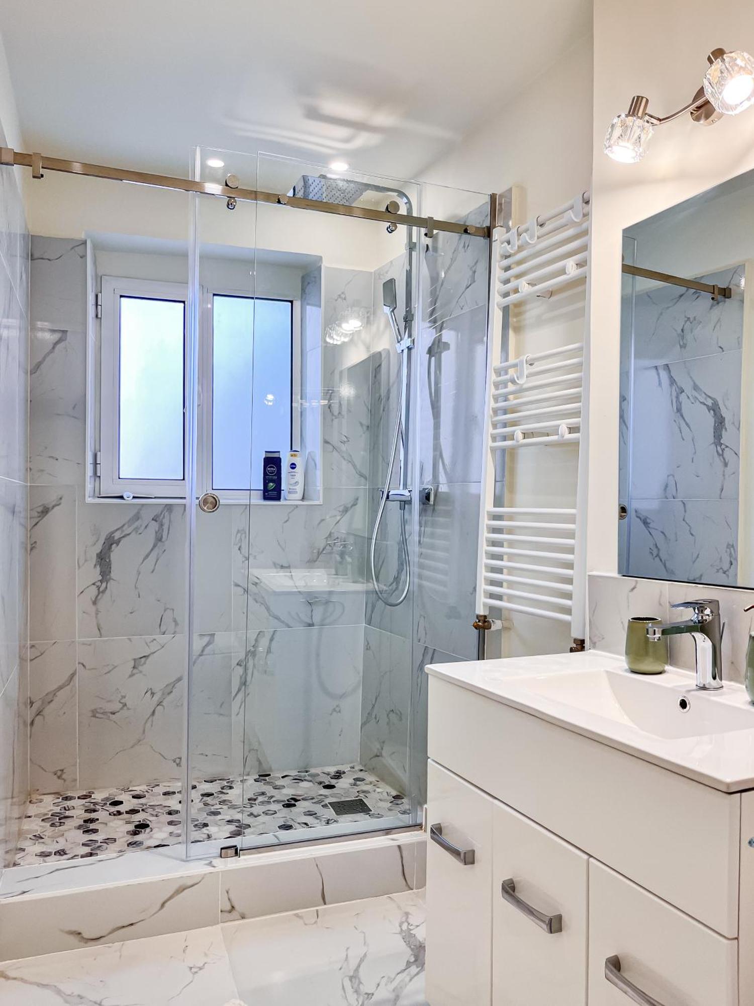 La Teatru - 2Bd Apartment Near Theatre And Old Town 布拉索夫 外观 照片